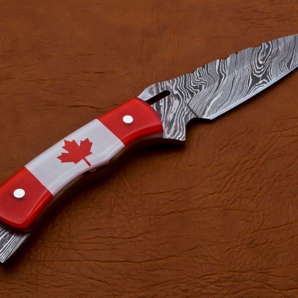 9" Handmade Bowie Damascus Steel Hunting Knife - Picture 5 of 10